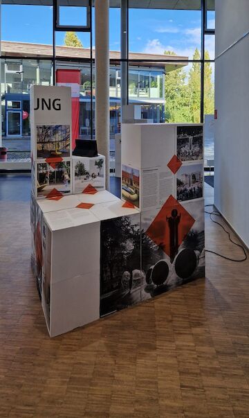 Die Ausstellung „Kunst und Bau. Perspektiven aus NRW“, zu sehen vom 26.10.2023 bis zum 10.11.2023 in der Hochschule für Kunst und Gesellschaft in Alfter. | Foto: Baukultur NRW/ Iris Tritthart