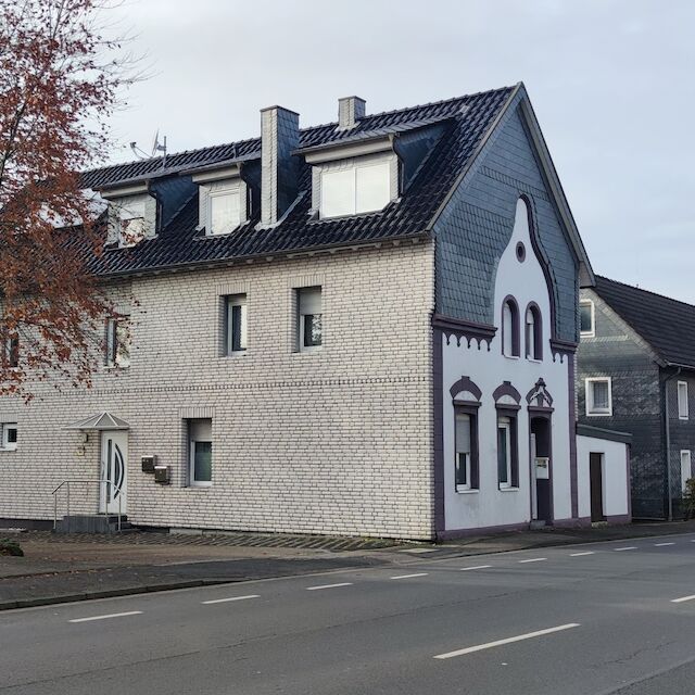 Straßenzug in Bergisch Gladbach.