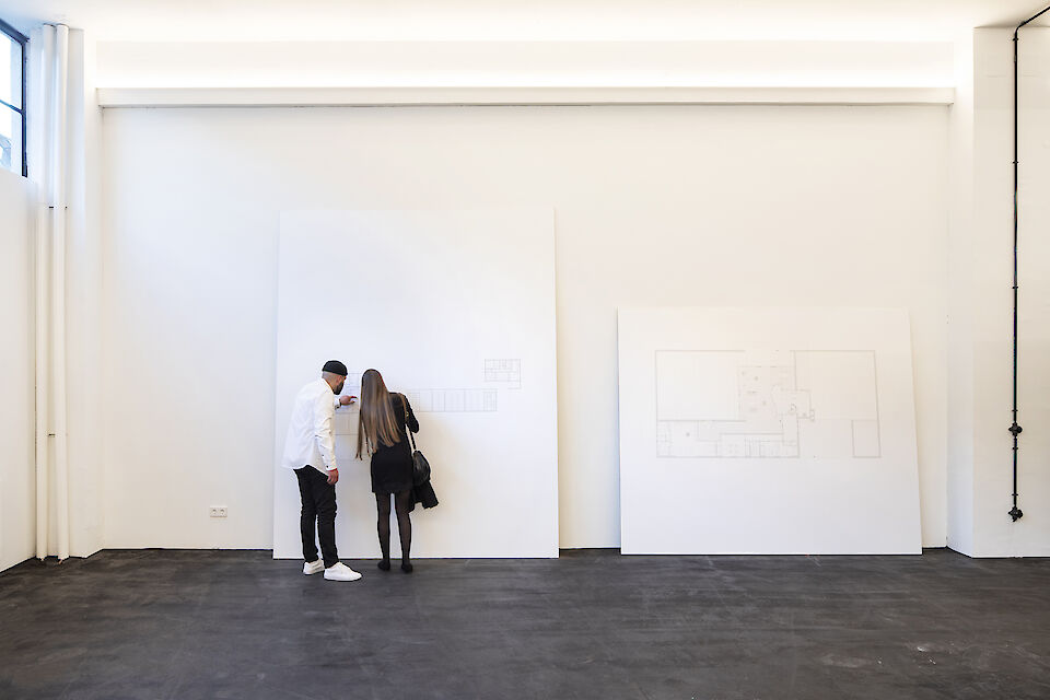 Mies in Mies: In Krefeld im Mies van der Rohe Business Park wird die Ausstellung "Mies im Westen"in einem Bau von Ludwig Mies van der Rohe gezeigt.