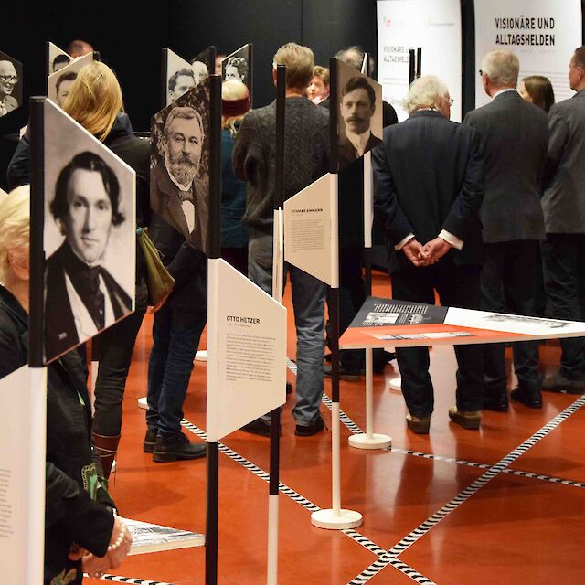 Ausstellungseröffnung im Salzburger Kammerlokal und Architekturhaus.