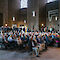 Viele Besucher kamen zur Ausstellungseröffnung "Fluch und Segen. Kirchen der Moderne" in St. Gertrud in Köln. Foto: Sebastian Becker