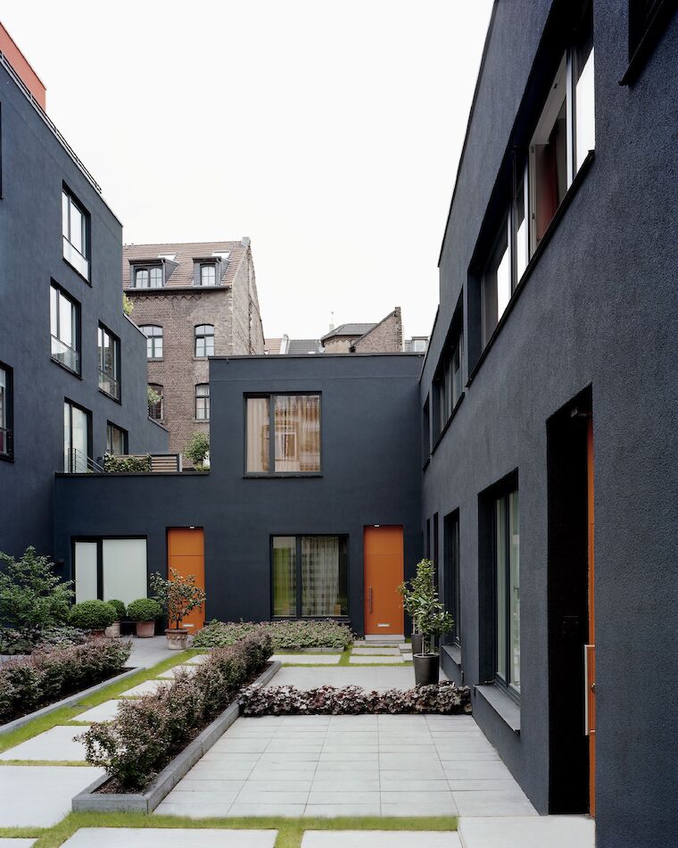 Q21, innerstädtische Nachverdichtung, Belgisches Viertel, Köln, 2007 fertig gestellt. Architekturbüro Ute Piroeth Architektur, Köln. Foto: © Caroline Sieg.