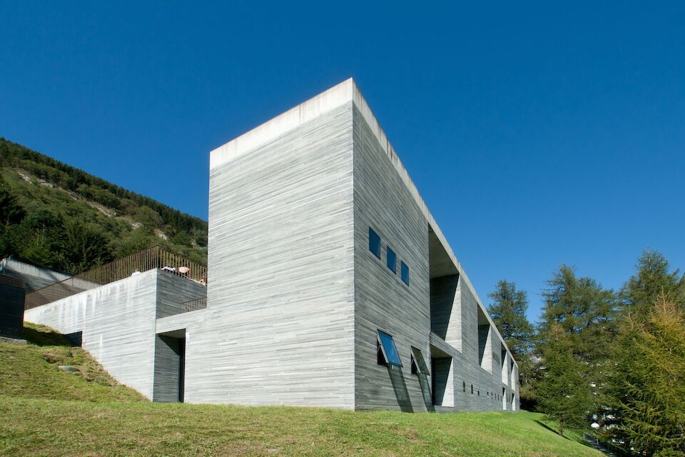 Das Thermalbad in Vals von Peter Zumthor.